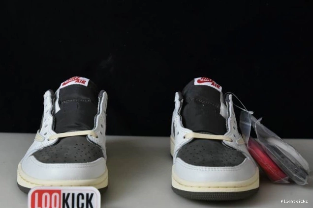 Reverse Mocha Travis x Jordan Scott Air DM7866-162 1 1115